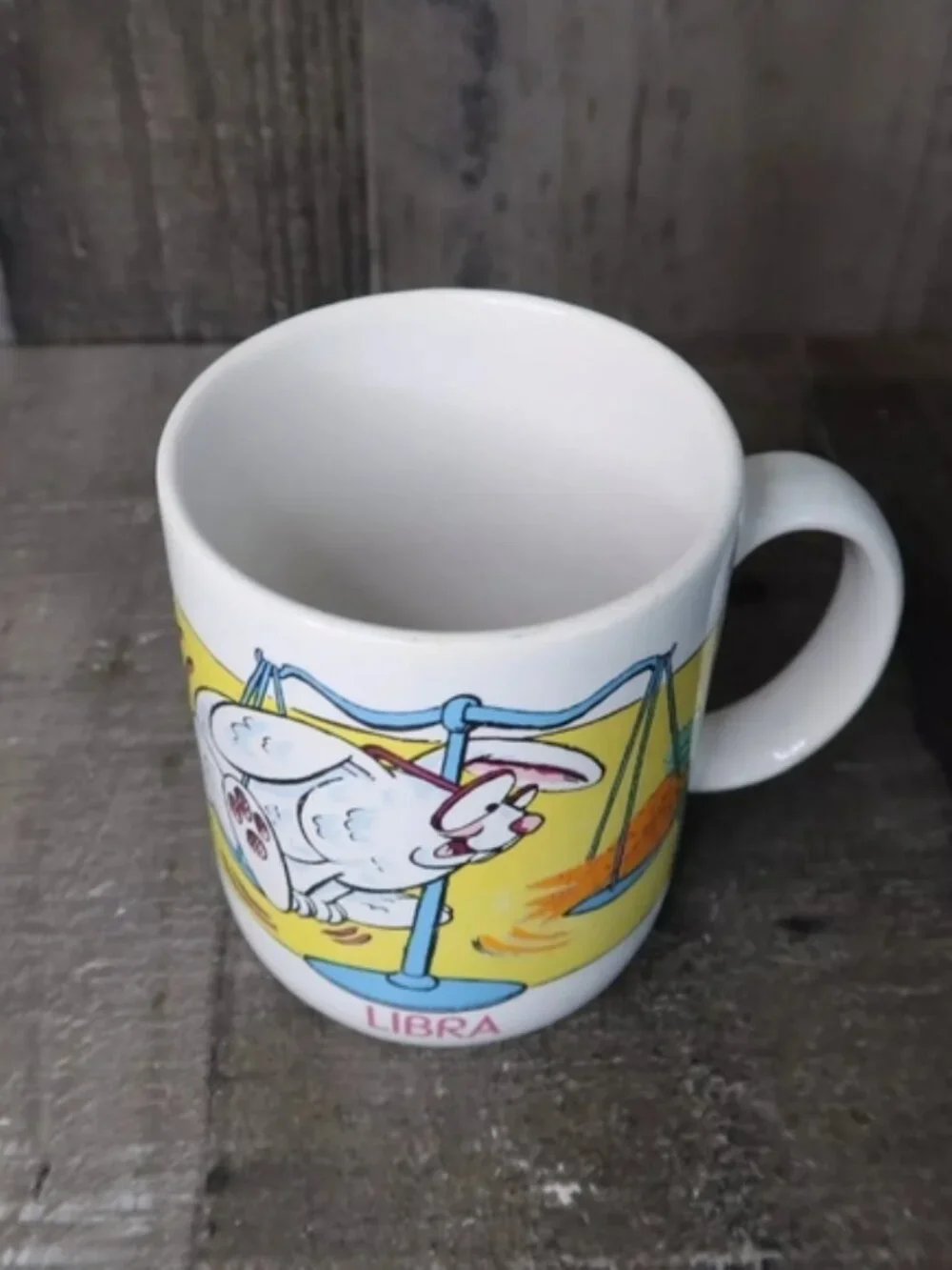 Vintage Libra Coffee Mug Avon Sips & Signs Zodiac Horoscope Bunny Rabbit